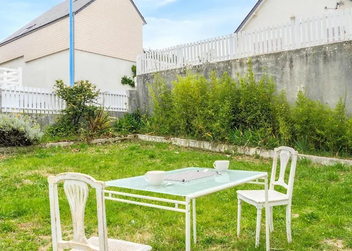 1 Bedroom Cozy In アパート *