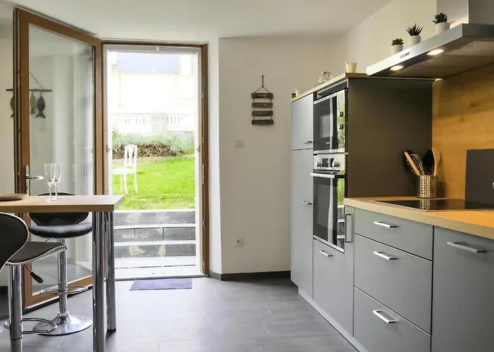 アパート 1 Bedroom Cozy In Pirou